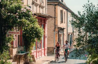 Villereal-velo-couple-vertical-HD-©Lezbroz