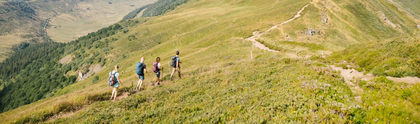 fvoileau monts-cantal-groupe-randonneurs