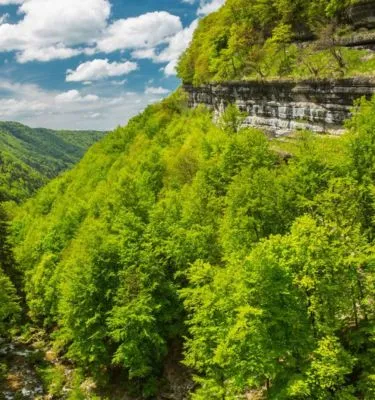 © fotolia vallee-jurassienne-rochagneux-fotolia