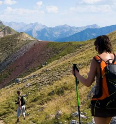 alpes-camps-adobestock