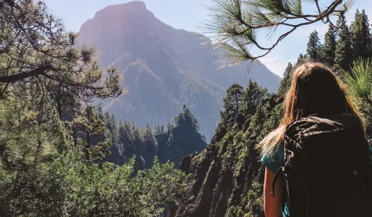 Randonneuse aux Canaries