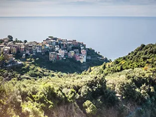 © TVattard Corniglia ville des Cinque Terre en Italie - TVattard