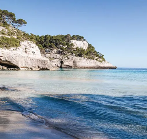 plage-minorque-baleares-espagne-adobestocknanisimova