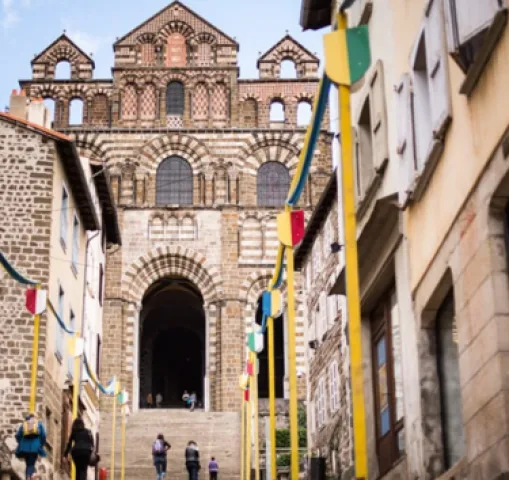 tvattard Cathédrale du Puy-en-Velay