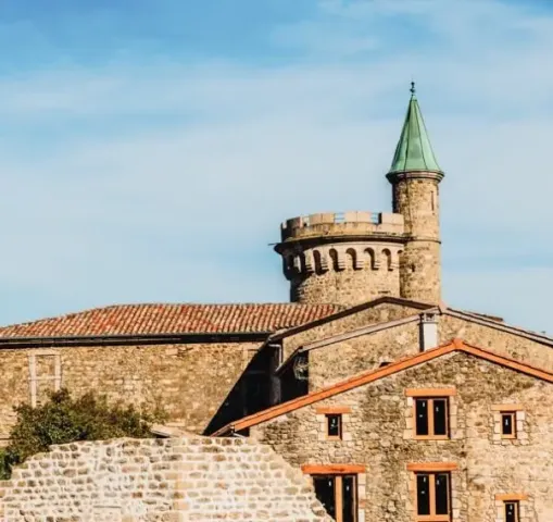 chateau-virieu-vieux-bourg-pelussin
