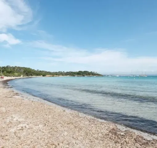 plage-argent-ile-porquerolles