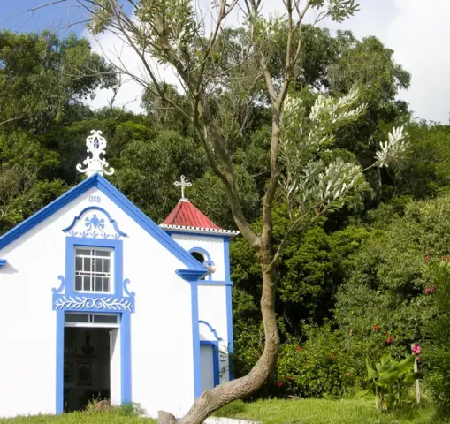 sao miguel acores portugal eglise